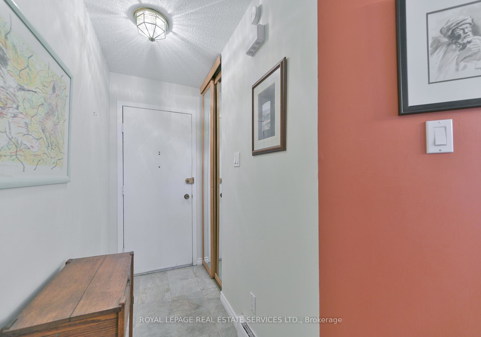 442-perth-avenue-toronto-ontario-w12377475