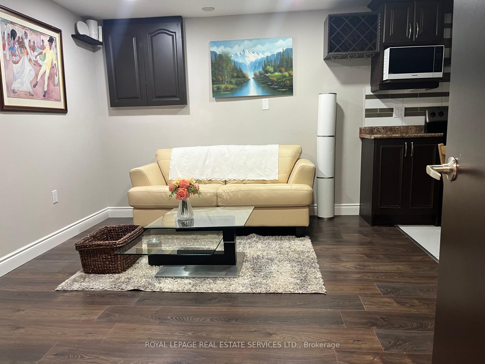 6057-leeside-crescent-mississauga-ontario-w12377653