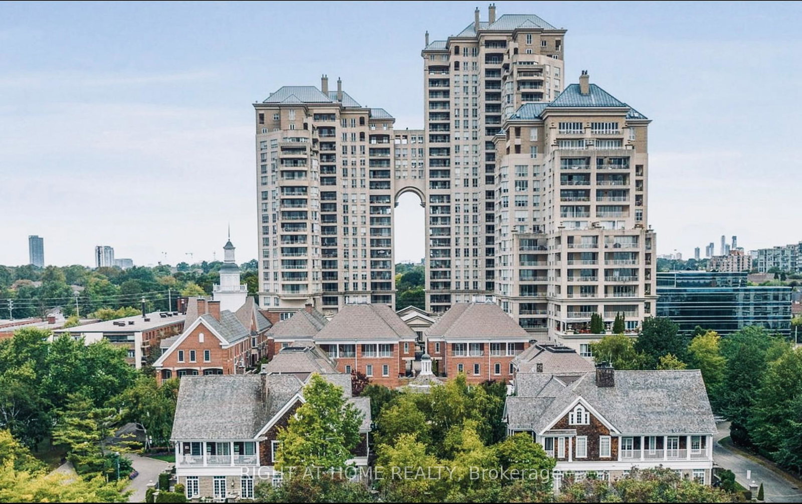 2285-lakeshore-boulevard-w-etobicoke-ontario-w12377964