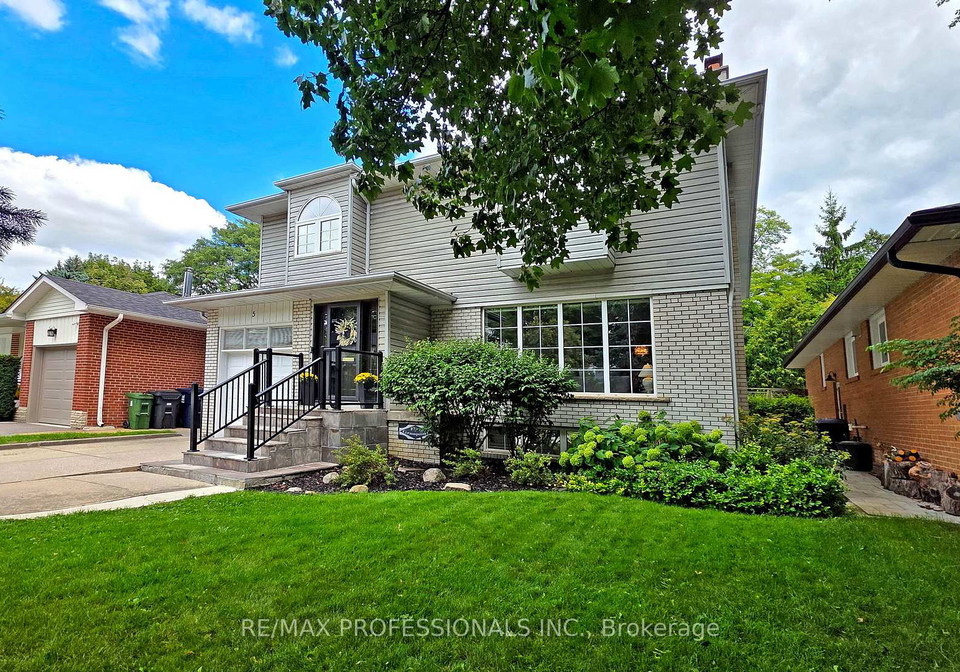5-grasspoint-crescent-etobicoke-ontario-w12378075