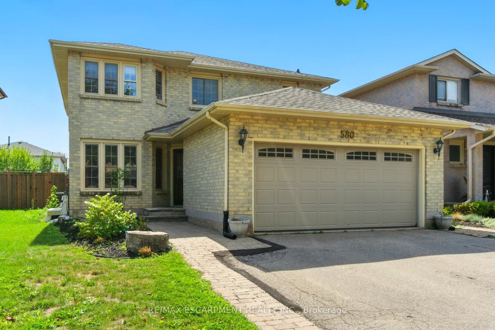 580-deerhurst-drive-burlington-ontario-w12378195