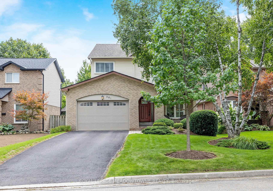 561-hawthorne-crescent-milton-ontario-w12378237