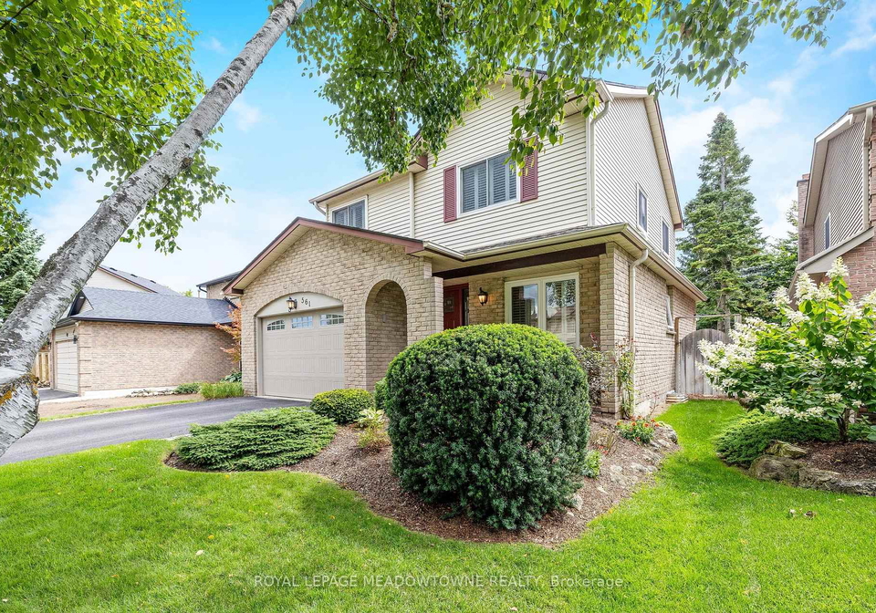 561-hawthorne-crescent-milton-ontario-w12378237