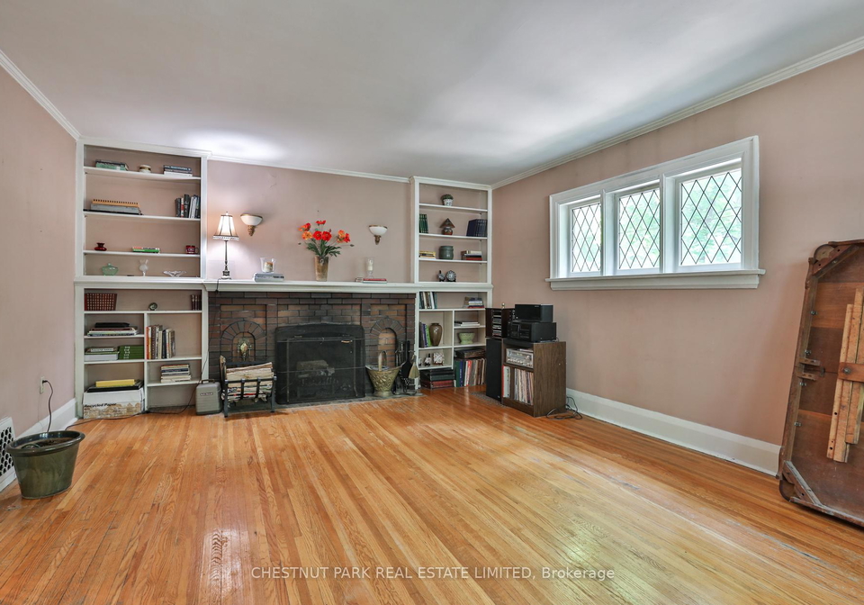 61-burnhamthorpe-crescent-etobicoke-ontario-w12378249