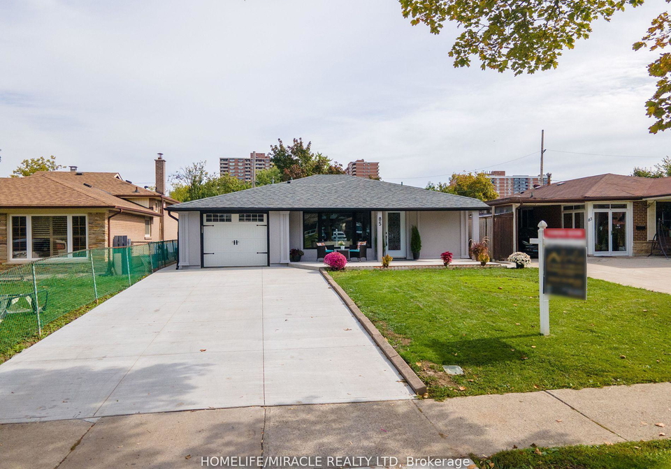 85-silverstone-drive-etobicoke-ontario-w12378415