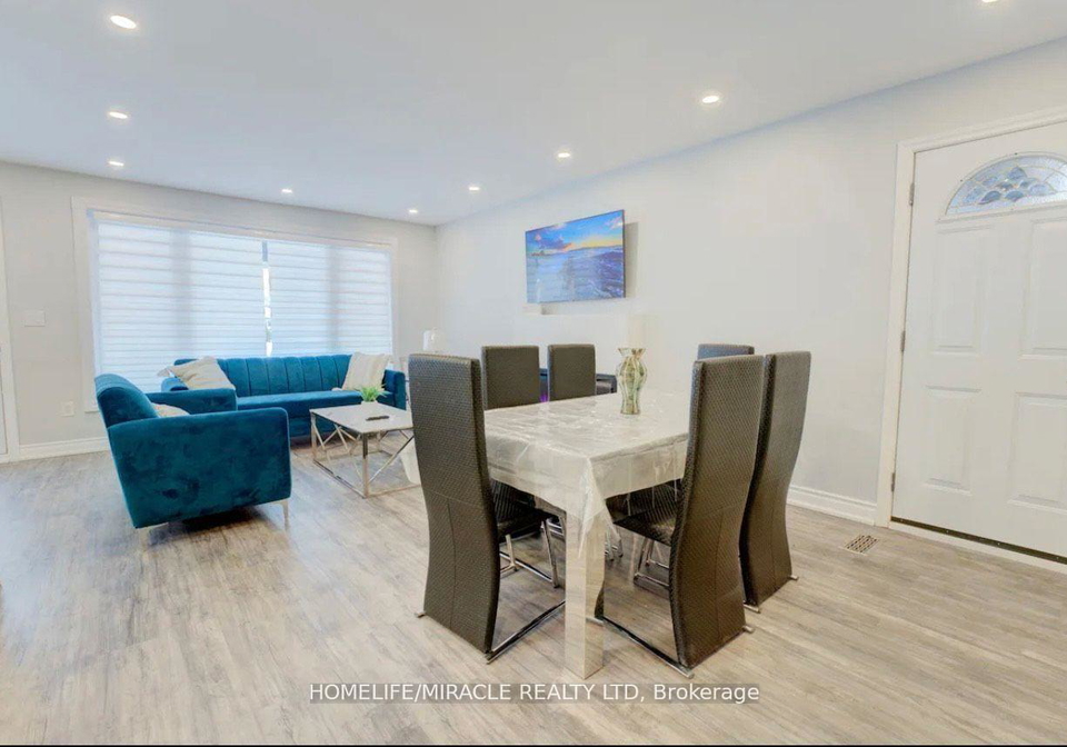 85-silverstone-drive-etobicoke-ontario-w12378415
