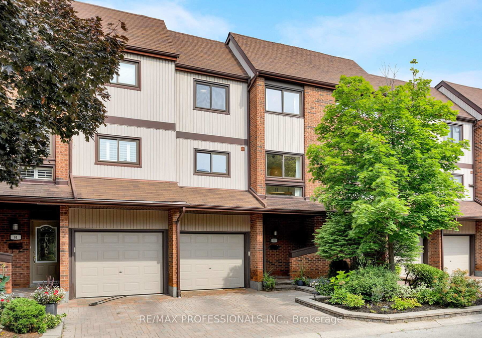 1080-walden-circle-mississauga-ontario-w12378436