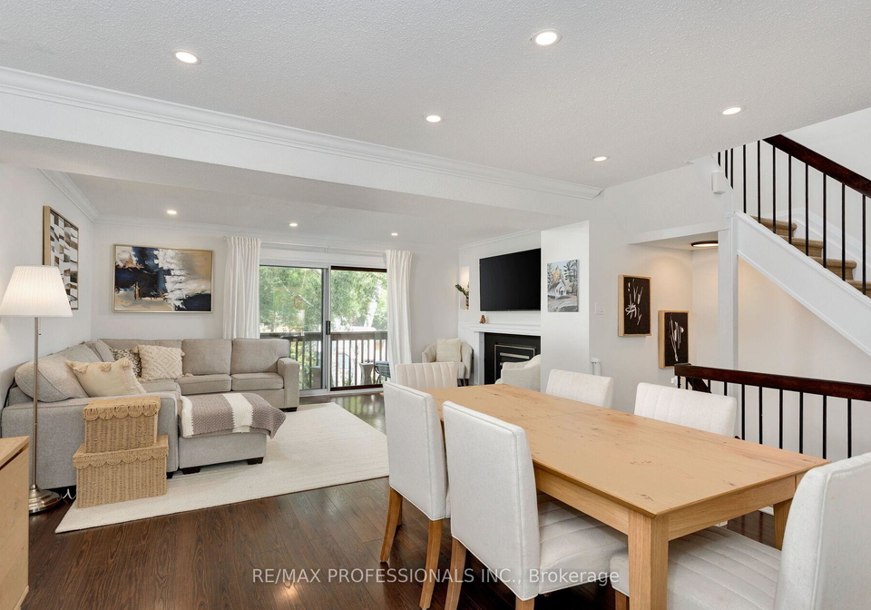 1080-walden-circle-mississauga-ontario-w12378436