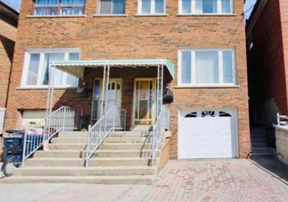 1538-davenport-road-toronto-ontario-w12378651