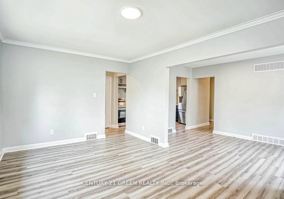 124-mcmurchy-avenue-s-brampton-ontario-w12378812