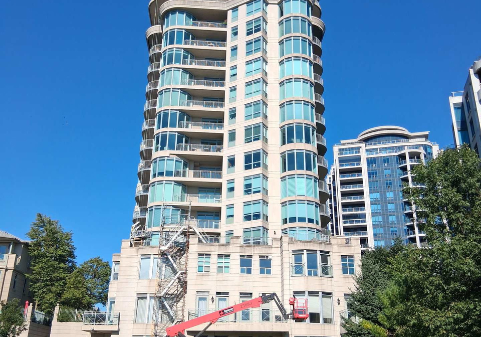 2111-lake-shore-boulevard-w-etobicoke-ontario-w12379307