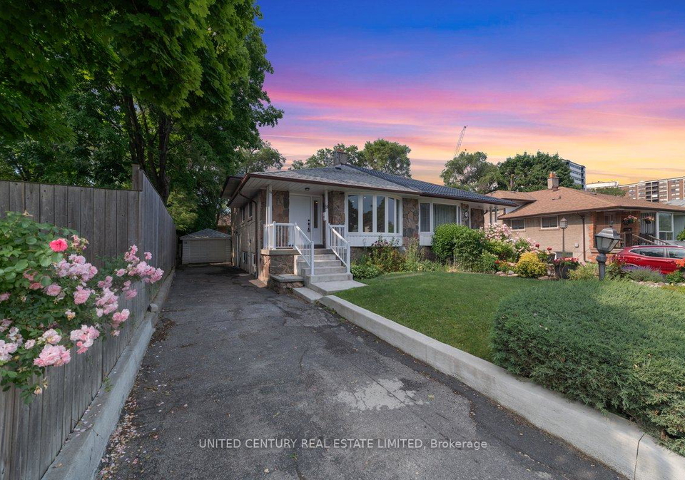 58-wareside-road-etobicoke-ontario-w12379344