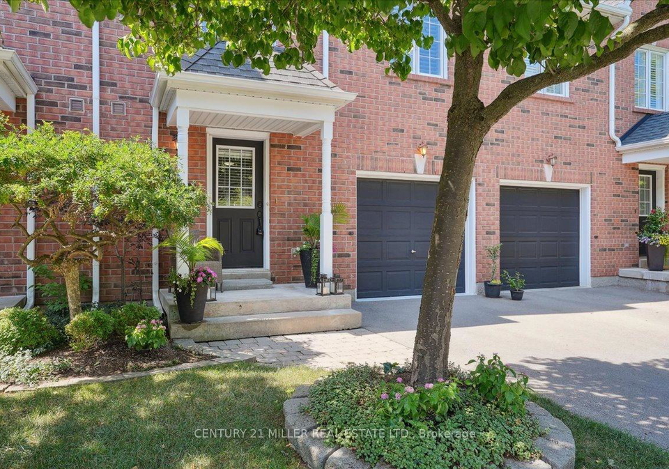 5427-lakeshore-road-burlington-ontario-w12379555
