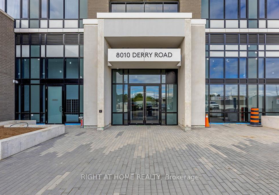 8010-derry-road-milton-ontario-w12379605