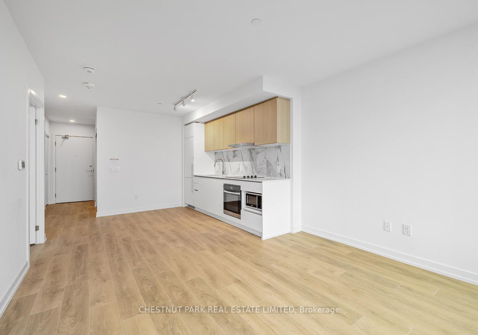 1100-sheppard-avenue-w-york-ontario-w12379701