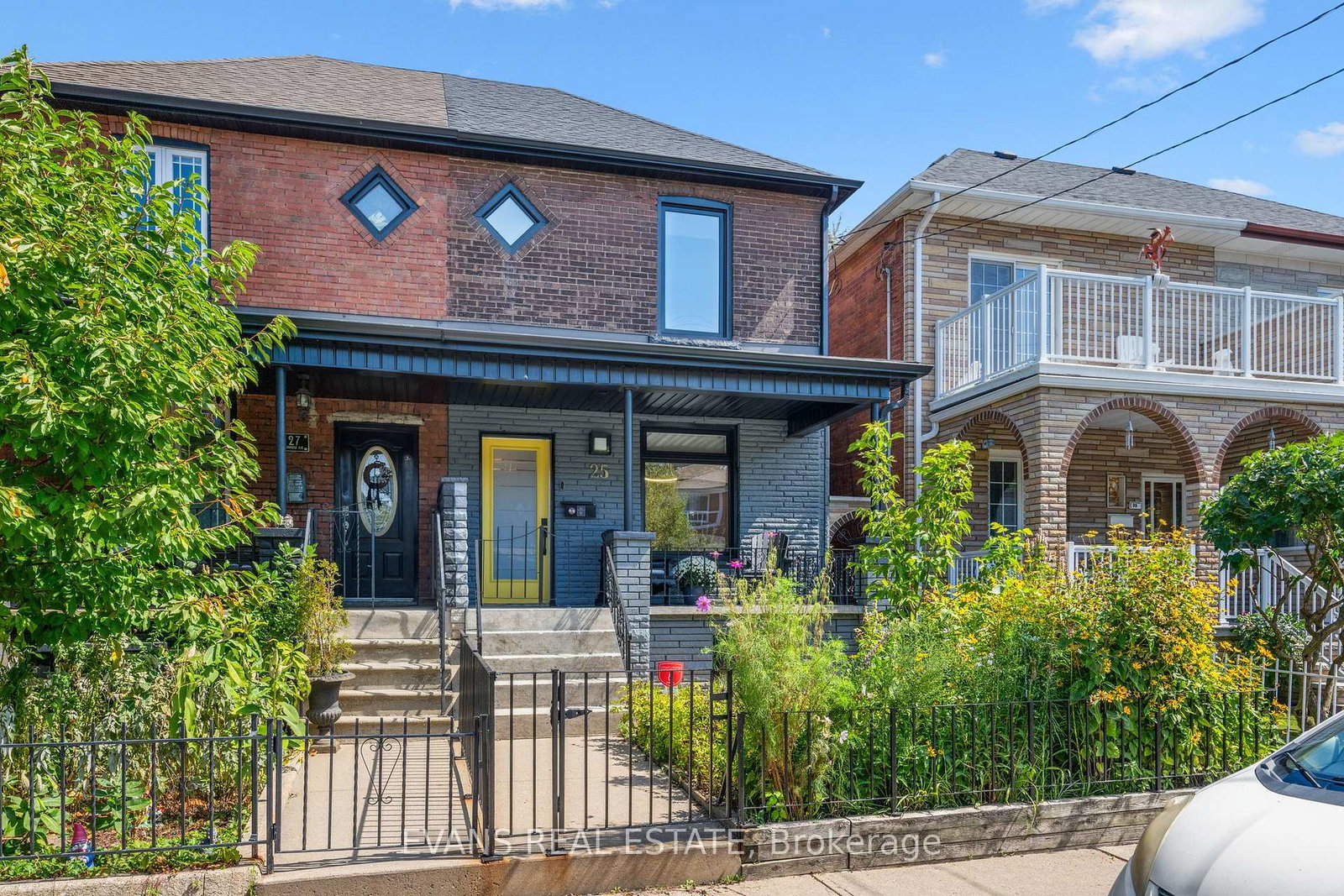25-uxbridge-avenue-toronto-ontario-w12379866
