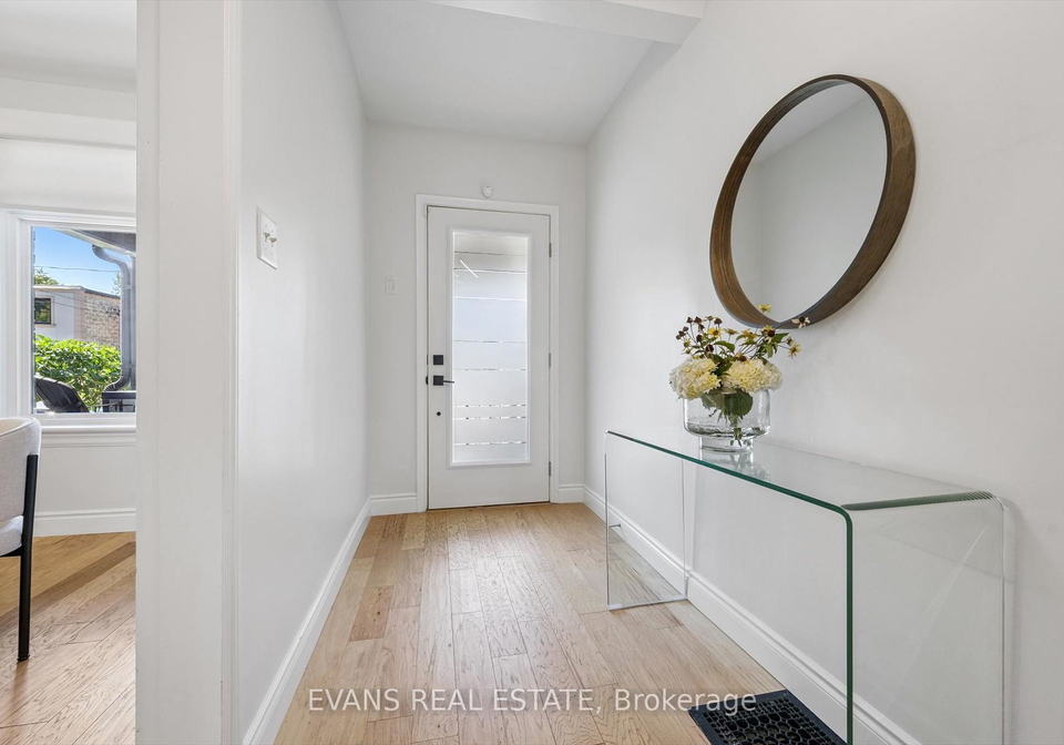 25-uxbridge-avenue-toronto-ontario-w12379866