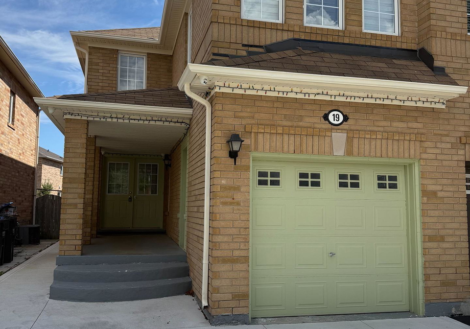 19-garibaldi-drive-brampton-ontario-w12379877
