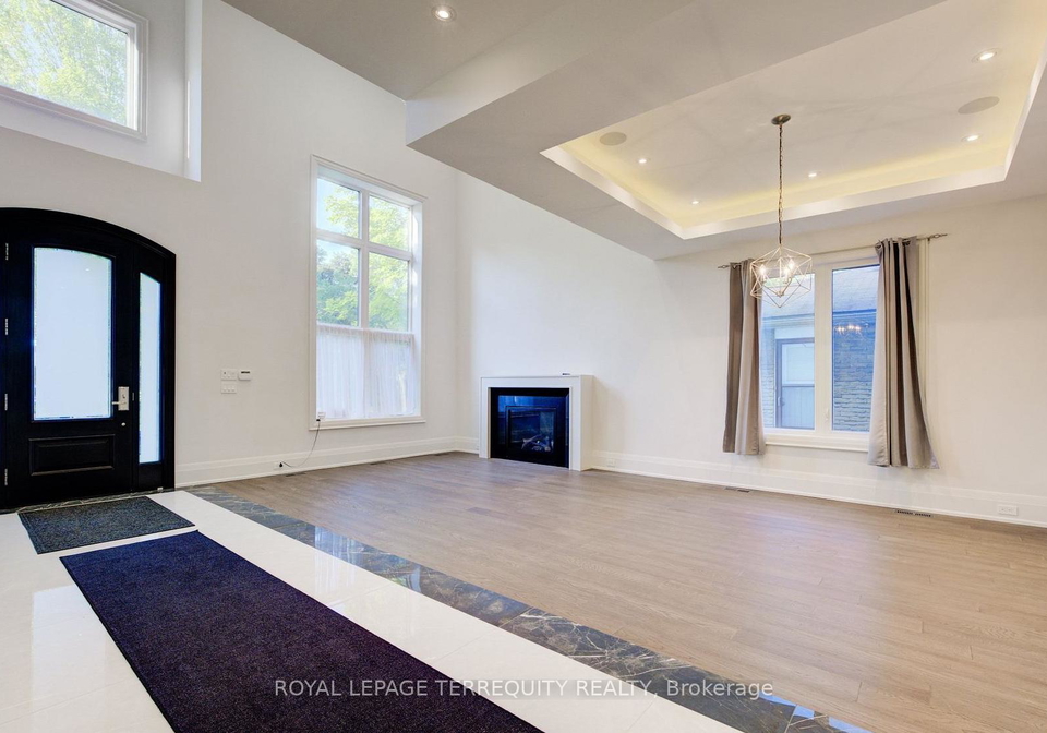 2457-ventura-drive-oakville-ontario-w12379888