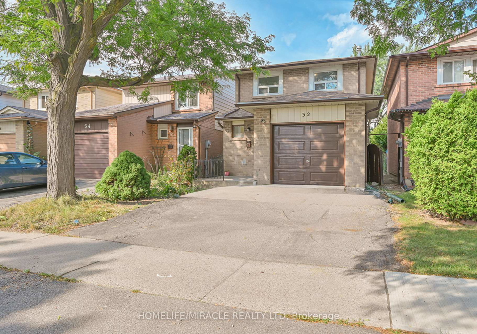32-woodsview-avenue-etobicoke-ontario-w12380000