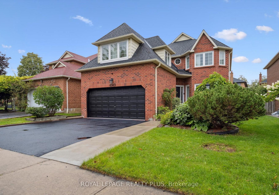 4543-gullfoot-circle-mississauga-ontario-w12380116