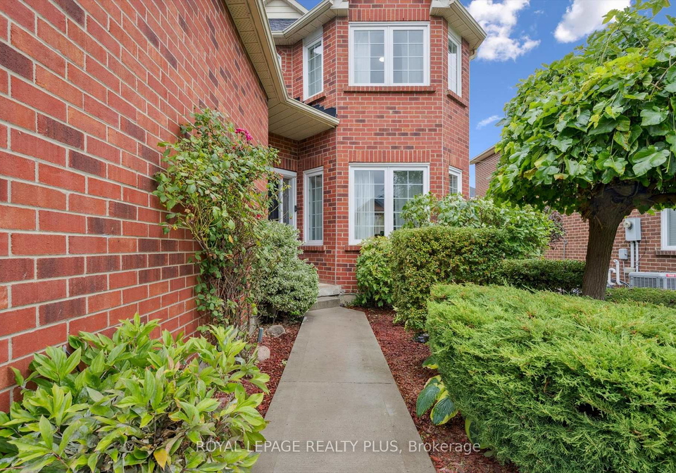 4543-gullfoot-circle-mississauga-ontario-w12380116