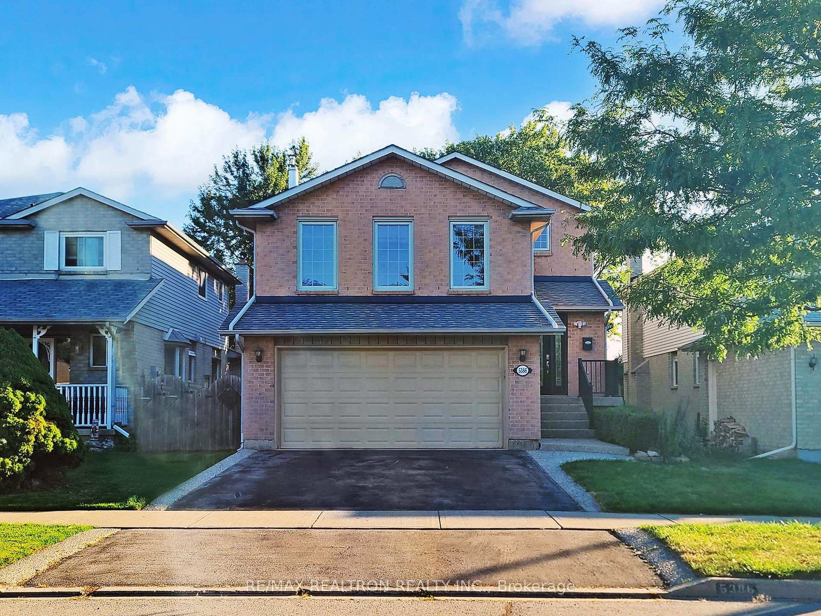 5382-sheldon-park-drive-burlington-ontario-w12380149