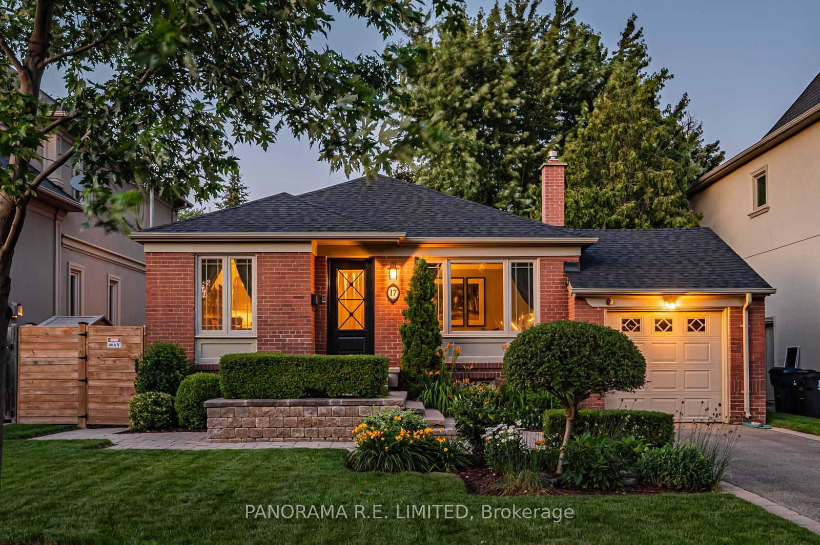 17-dorlen-avenue-etobicoke-ontario-w12380175