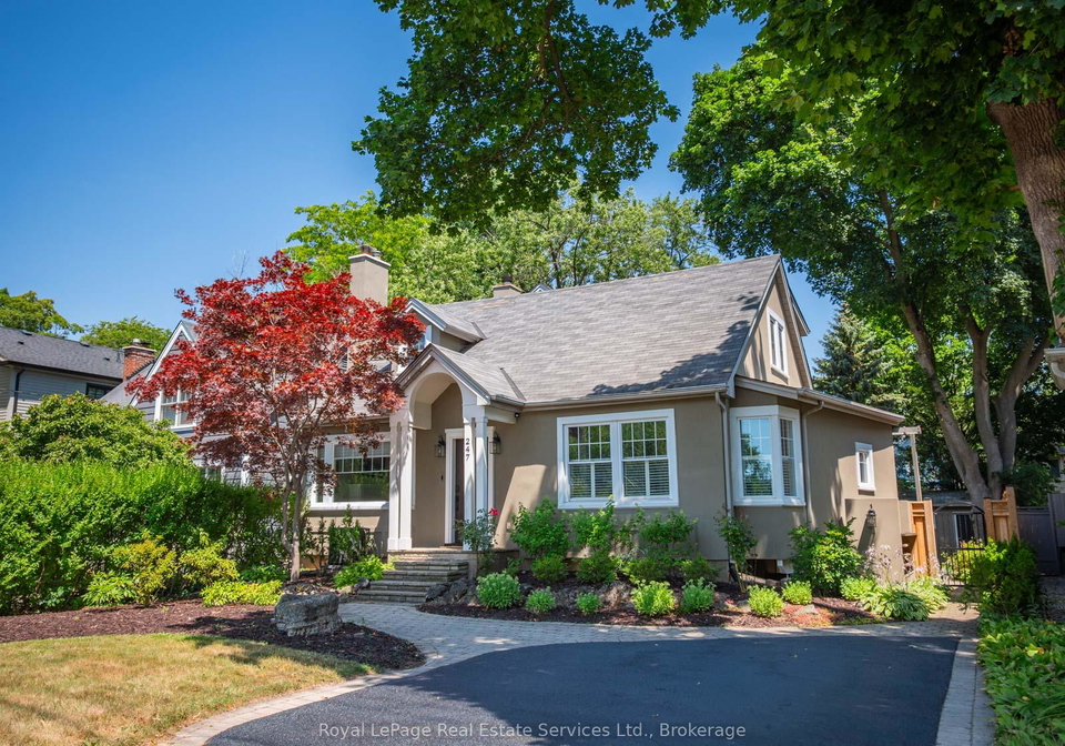 247-allan-street-oakville-ontario-w12380335