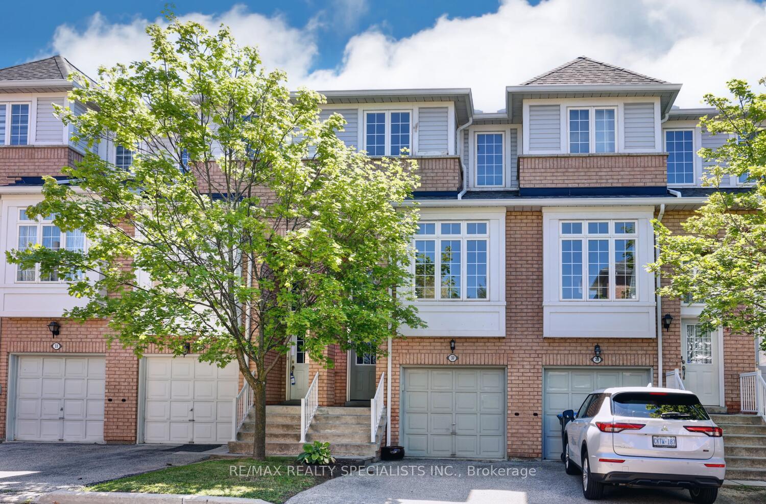 280-hillcrest-avenue-mississauga-ontario-w12380576