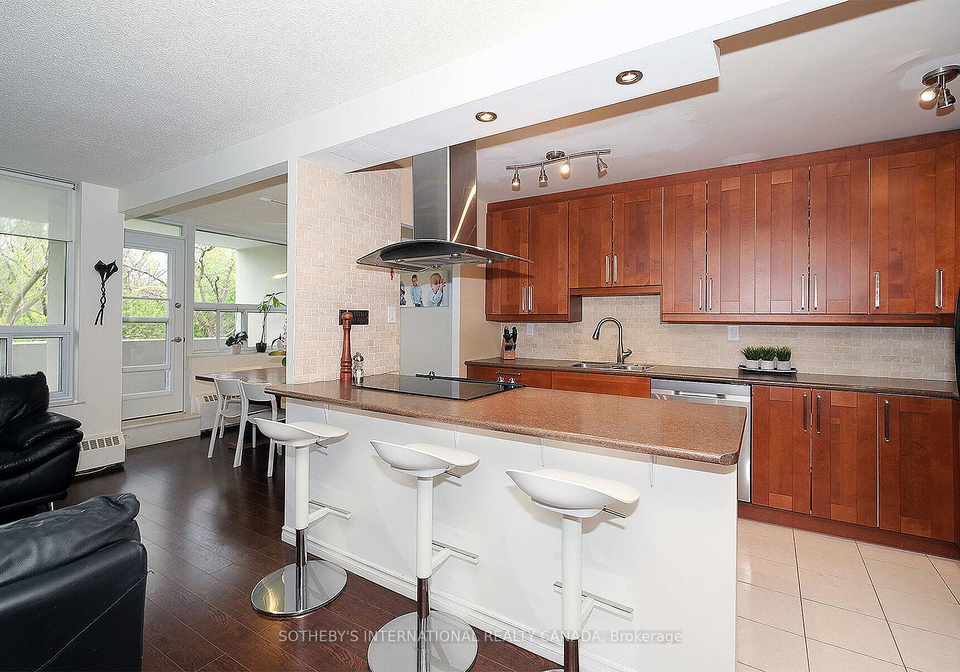 65-southport-street-toronto-ontario-w12380580