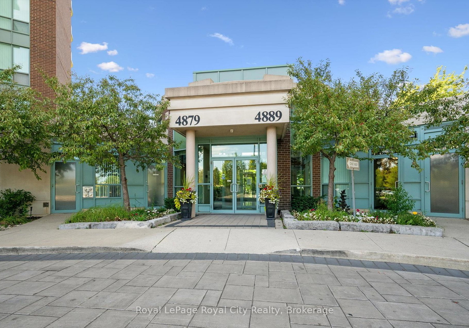 4889-kimbermount-avenue-mississauga-ontario-w12380664