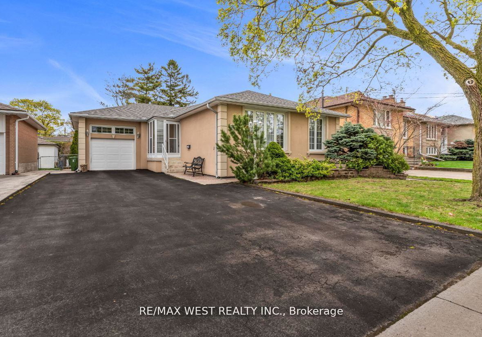 15-breadner-drive-etobicoke-ontario-w12380700