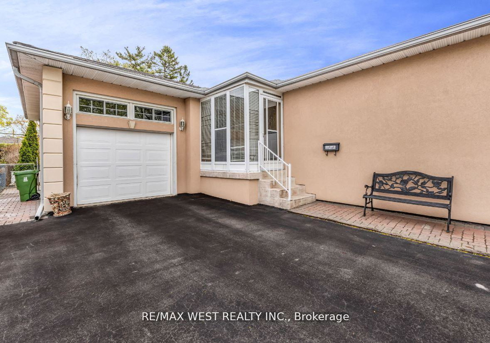 15-breadner-drive-etobicoke-ontario-w12380700