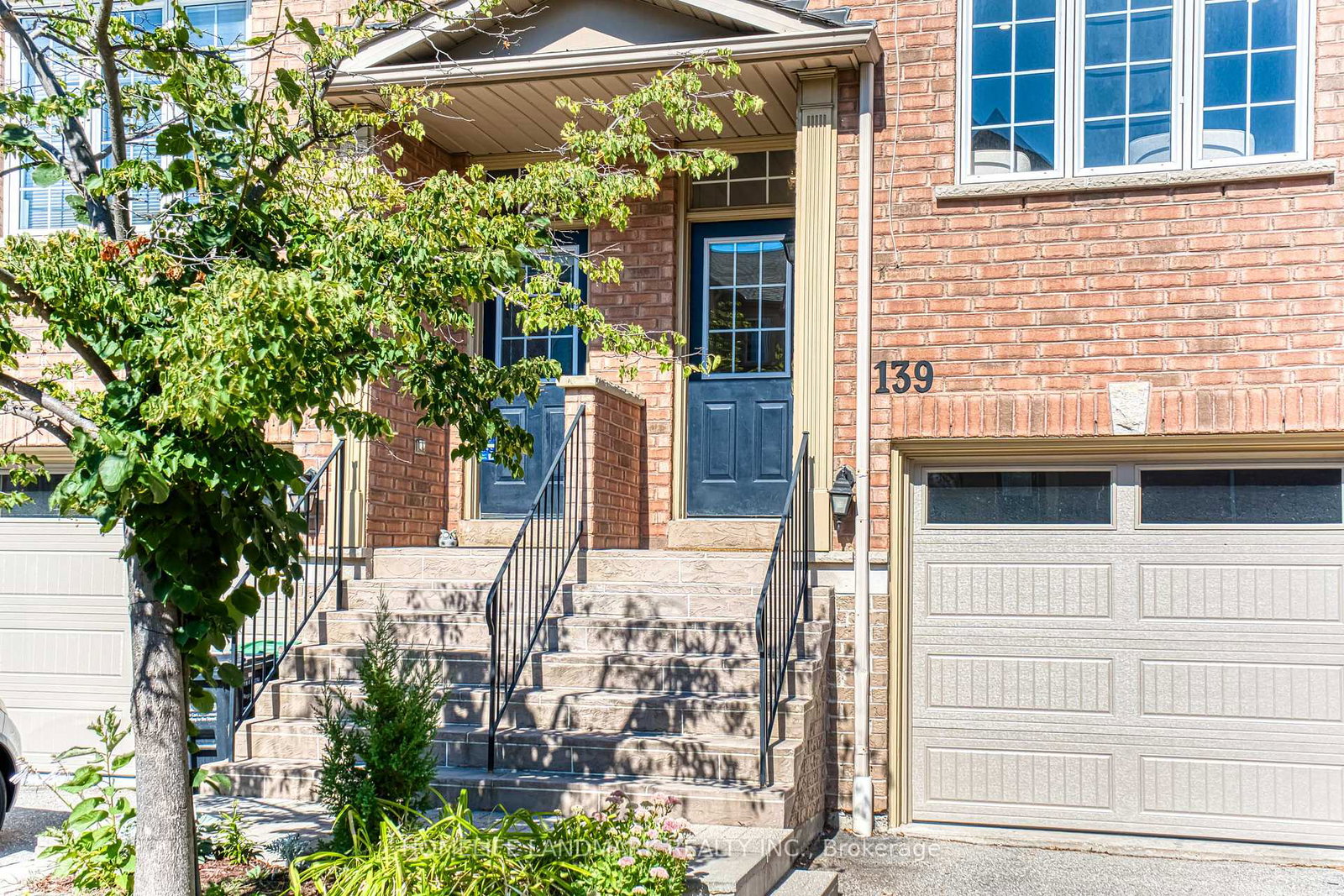 5055-heatherleigh-avenue-mississauga-ontario-w12380797