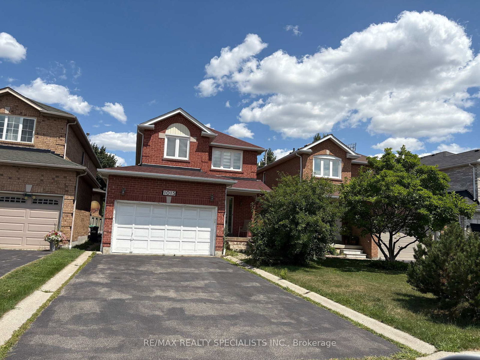 1015-fernandez-drive-mississauga-ontario-w12380991