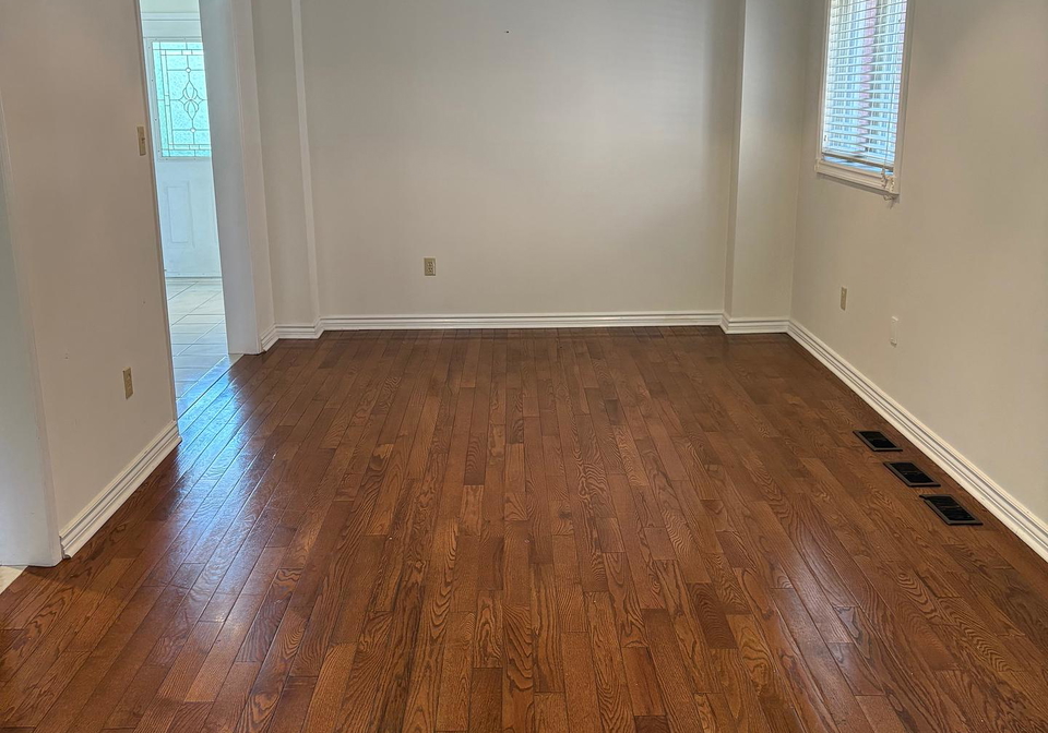 1015-fernandez-drive-mississauga-ontario-w12380991