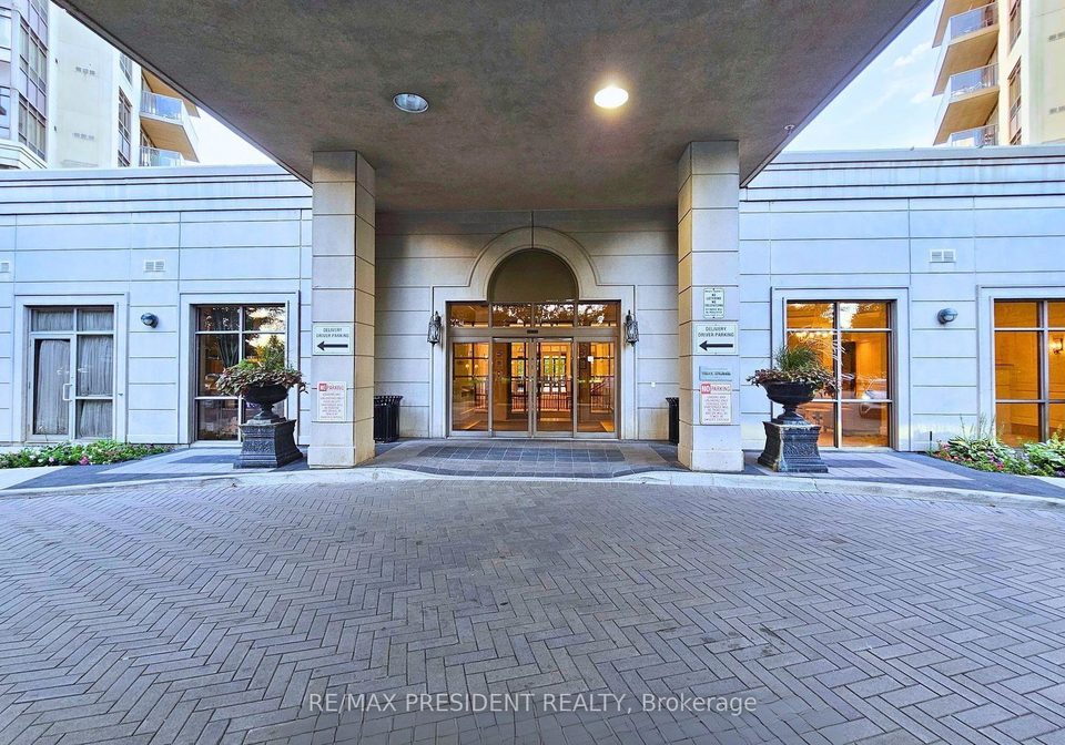 700-humberwood-boulevard-etobicoke-ontario-w12381133