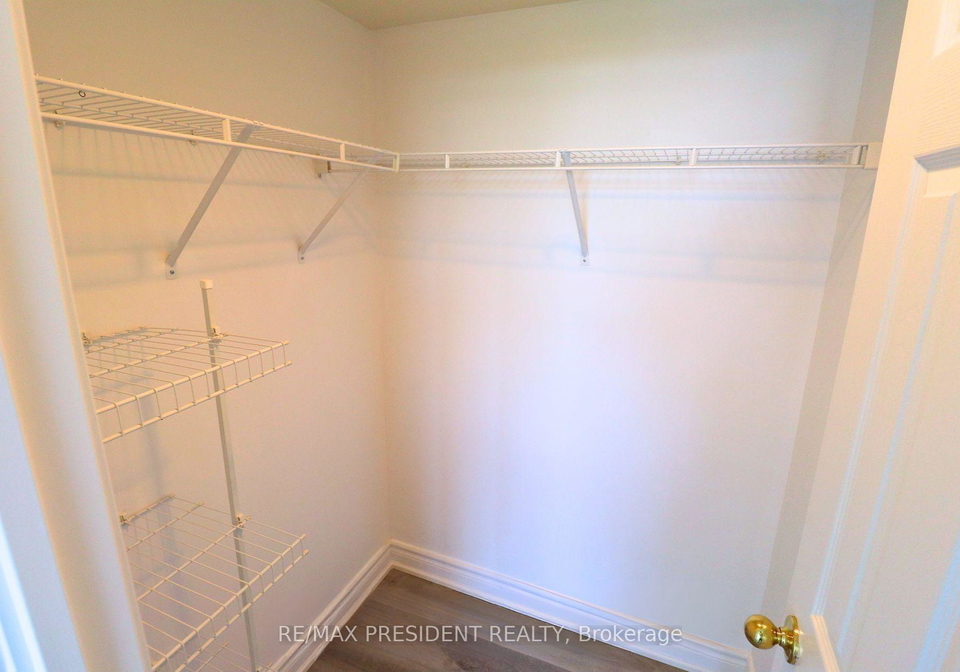 700-humberwood-boulevard-etobicoke-ontario-w12381133