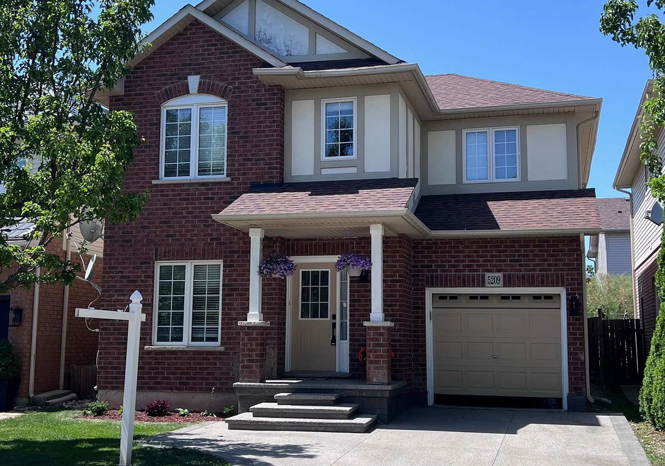 5209-danielle-drive-burlington-ontario-w12381194