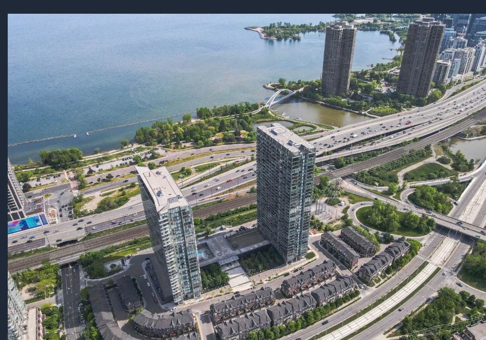 105-the-queensway-avenue-toronto-ontario-w12381217
