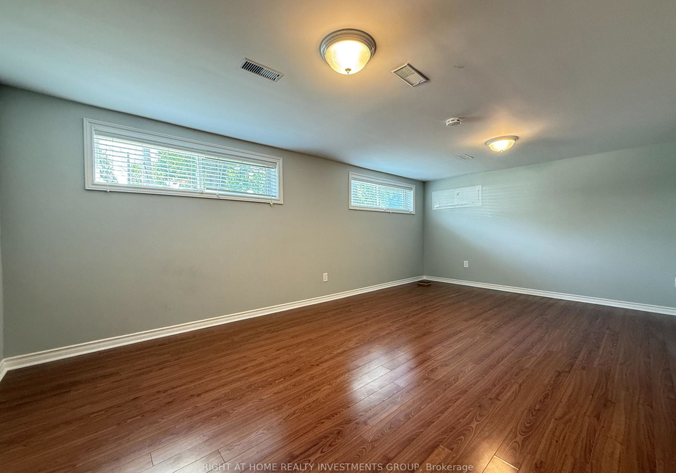 34-risdon-court-etobicoke-ontario-w12381670