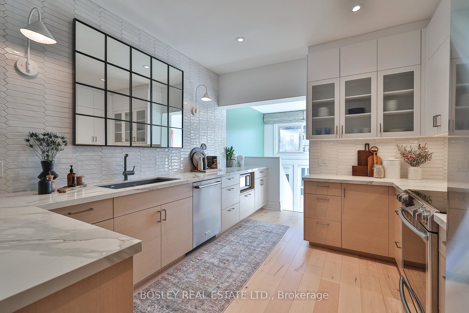 21a-grafton-avenue-toronto-ontario-w12381773
