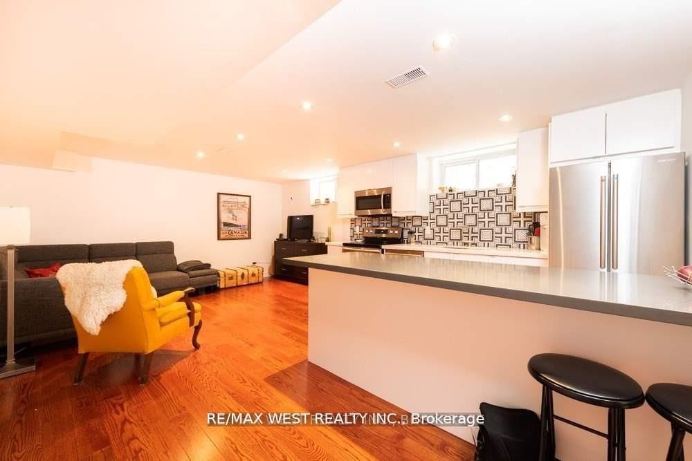 629-beresford-avenue-toronto-ontario-w12381840