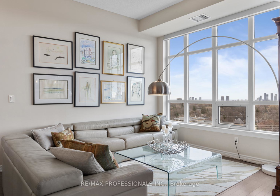 1135-royal-york-road-etobicoke-ontario-w12381968