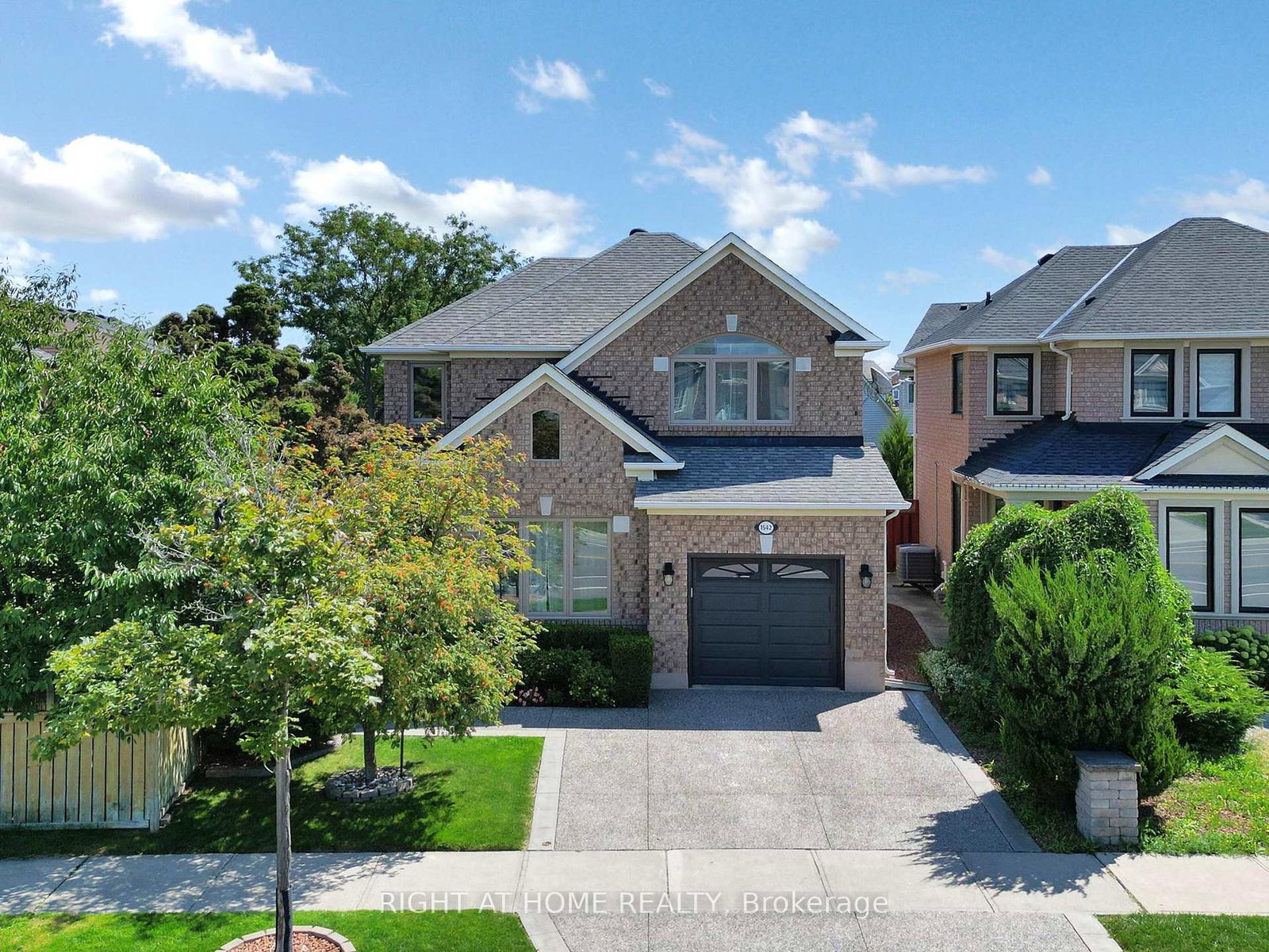 1542-croft-avenue-milton-ontario-w12382067