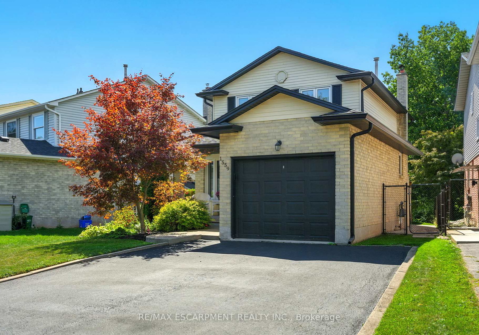 1559-riley-avenue-burlington-ontario-w12382122