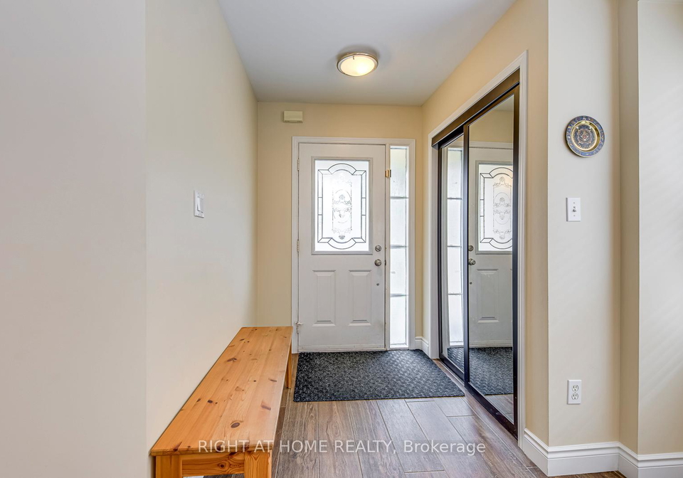 2472-newcastle-crescent-oakville-ontario-w12382381