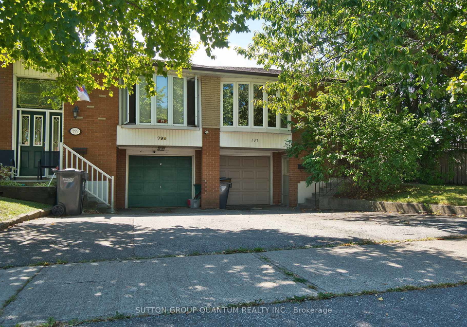 797-eaglemount-crescent-mississauga-ontario-w12382412