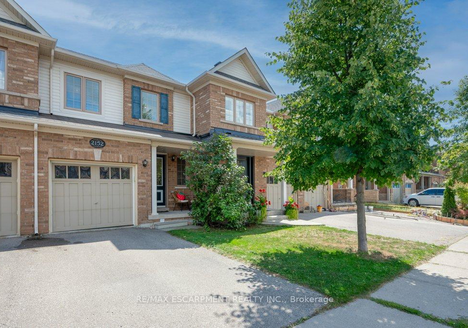 2152-fiddlers-way-oakville-ontario-w12382612